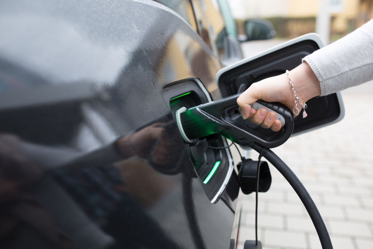 Elektro­mobilität bei Elektrofirma Jens Stollberg in Erfurt