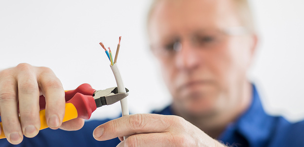 DGUV Vorschrift 3-Check bei Elektrofirma Jens Stollberg in Erfurt
