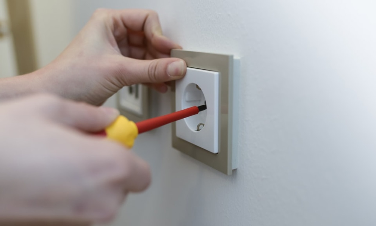 Elektro­installation bei Elektrofirma Jens Stollberg in Erfurt