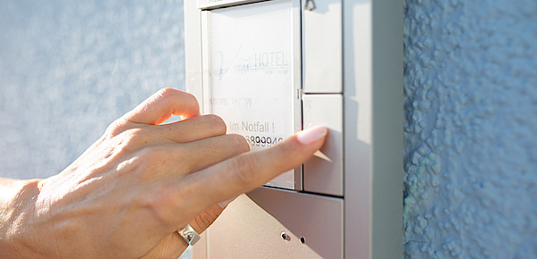 Sprech­anlagen bei Elektrofirma Jens Stollberg in Erfurt